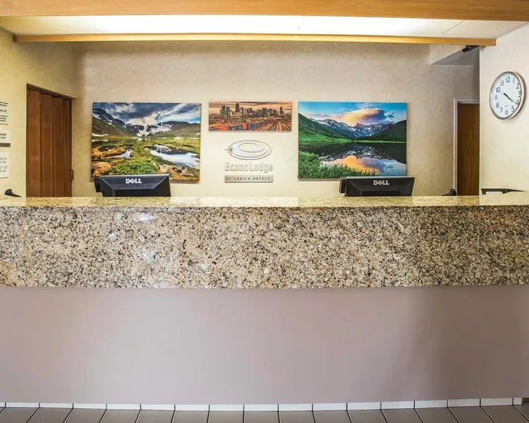 Econo Lodge Denver International Airport hotel detail image 6