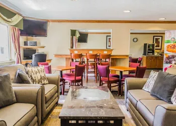 Quality Inn & Suites Golden - Denver West hotel thumbnail 3