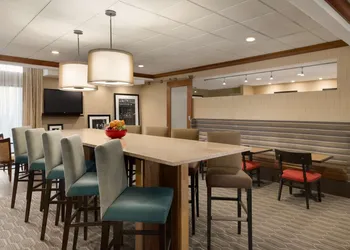 Hampton Inn Denver West Federal Center hotel thumbnail 3