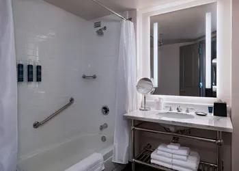 Four Points by Sheraton Houston West hotel thumbnail 4
