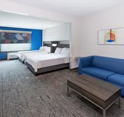 Holiday Inn Express Hotel & Suites - Houston Space Center by IHG hotel detail image 4