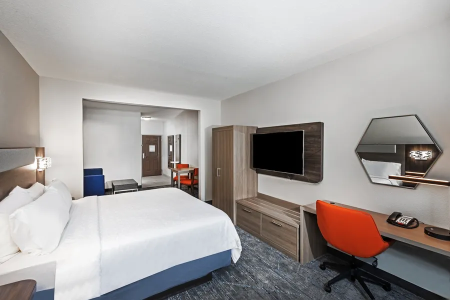 Holiday Inn Express Hotel & Suites - Houston Space Center by IHG hotel detail image 6