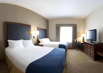 Holiday Inn Express & Suites Deer Park by IHG hotel thumbnail 3