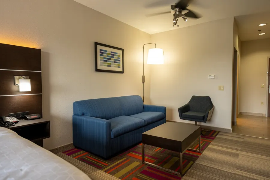 Holiday Inn Express & Suites Deer Park by IHG hotel detail image 6
