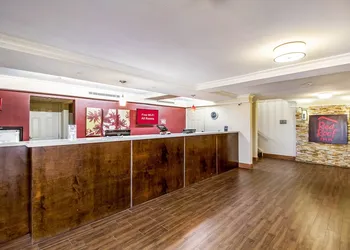 Red Roof Inn Houston East – I-10 hotel thumbnail 2