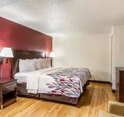 Red Roof Inn Houston East – I-10 hotel detail image 3
