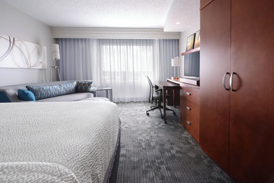 Courtyard by Marriott Houston Pearland hotel detail image 6