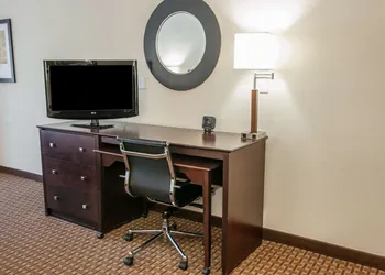 SureStay by Best Western Marion hotel thumbnail 5