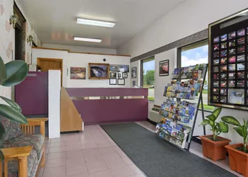 Travelodge by Wyndham Niagara Falls hotel thumbnail 2