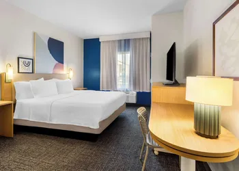 Spark by Hilton Pearland hotel thumbnail 7