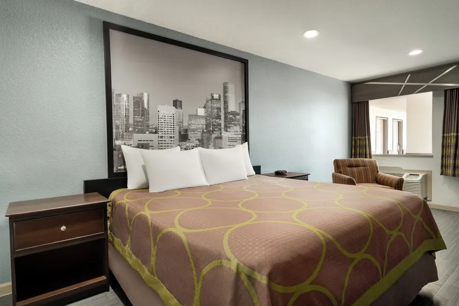 Crystal Inn Northeast Houston Downtown I-610 hotel detail image 6