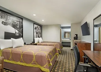 Crystal Inn Northeast Houston Downtown I-610 hotel thumbnail 7