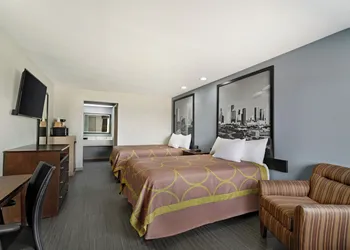 Crystal Inn Northeast Houston Downtown I-610 hotel thumbnail 8