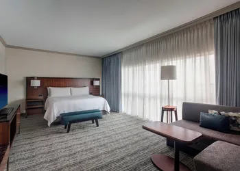 Houston Airport Marriott at George Bush Intercontinental hotel thumbnail 5