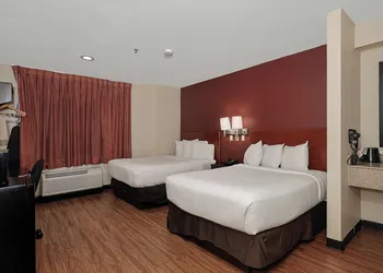 GreenTree Inn Houston IAH Airport hotel thumbnail 3