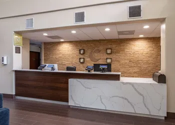 Comfort Suites Houston near Medical Center- NRG Stadium hotel thumbnail 3