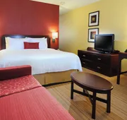 Courtyard by Marriott Houston Hobby Airport hotel detail image 5