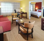 Courtyard by Marriott Houston Hobby Airport hotel detail image 7