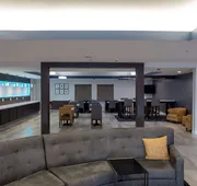 La Quinta Inn & Suites by Wyndham Houston East at Normandy hotel detail image 5