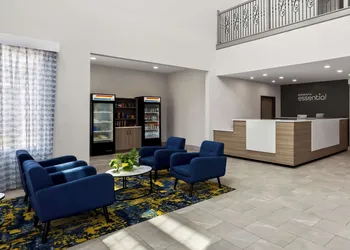 Sonesta Essential La Porte hotel thumbnail 2