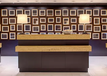 DoubleTree by Hilton Hotel Houston - Greenway Plaza hotel thumbnail 6