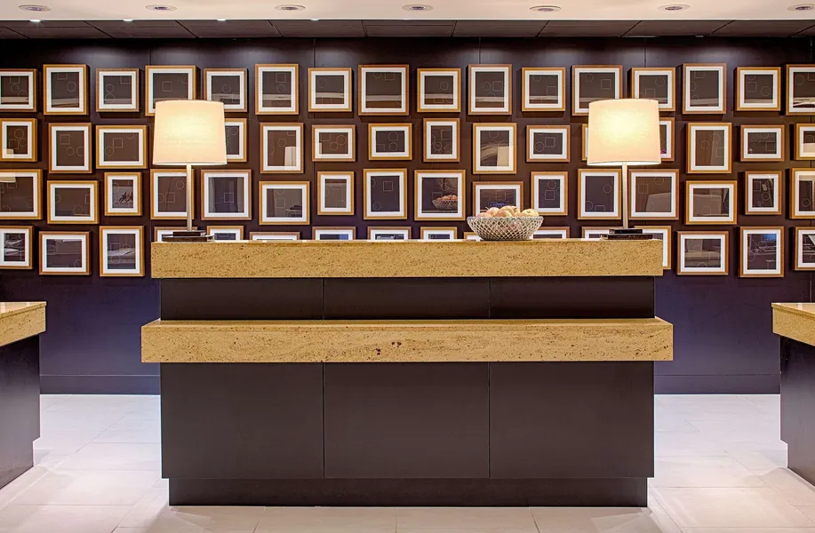 DoubleTree by Hilton Hotel Houston - Greenway Plaza hotel detail image 6