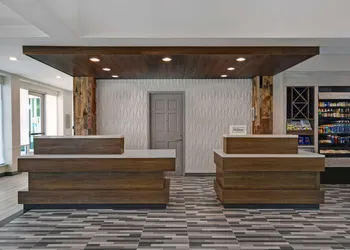 Hilton Garden Inn Houston/Galleria Area hotel thumbnail 3