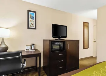Sonesta Essential NW Houston hotel thumbnail 4