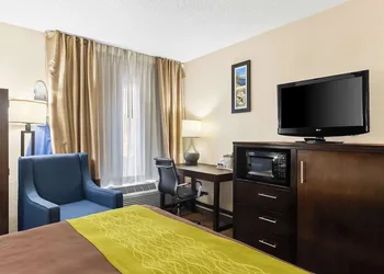 Sonesta Essential NW Houston hotel thumbnail 6