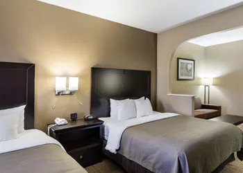 Quality Suites Houston NW Cy-Fair hotel thumbnail 6