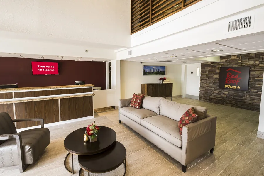 Red Roof Inn PLUS+ Houston - Energy Corridor hotel detail image 6