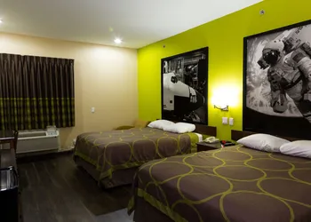 Red Lion Inn & Suites IAH Airport East hotel thumbnail 5