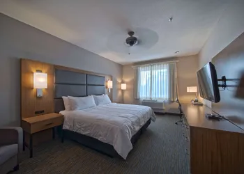 Wingate by Wyndham Houston Bush Intercontinental Airport hotel thumbnail 4