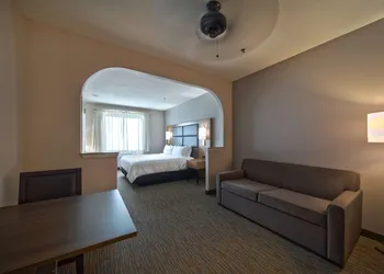 Wingate by Wyndham Houston Bush Intercontinental Airport hotel thumbnail 6