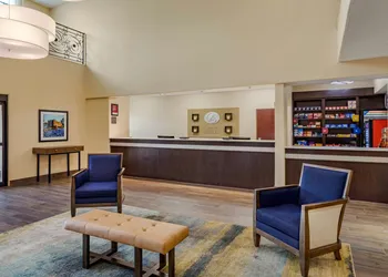 Comfort Suites Baytown I - 10 hotel thumbnail 2