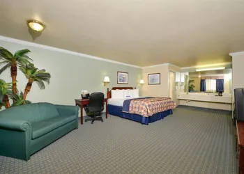 Americas Best Value Inn Houston Hobby Airport hotel thumbnail 4