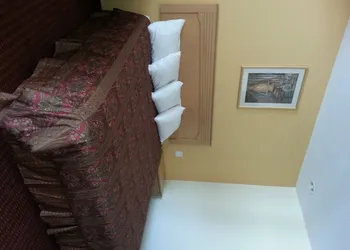 Scottish Inn & Suites hotel thumbnail 6