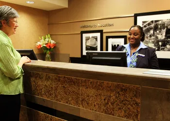 Hampton Inn Houston-Brookhollow hotel thumbnail 3