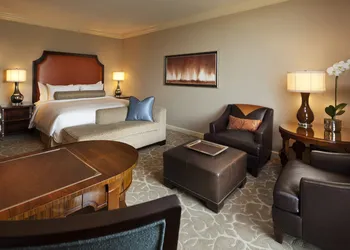 Houston Grand Hotel - River Oaks hotel thumbnail 5