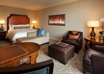 Houston Grand Hotel - River Oaks hotel thumbnail 6