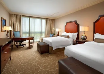 Houston Grand Hotel - River Oaks hotel thumbnail 8