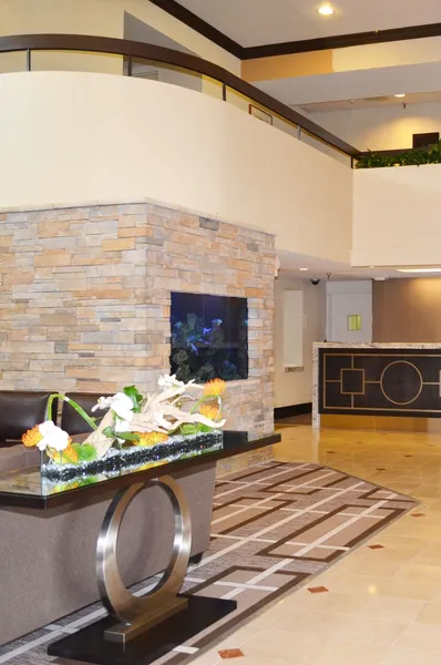 Doubletree by Hilton Houston Hobby Airport hotel detail image 2