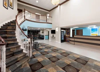 Days Inn & Suites by Wyndham Sam Houston Tollway hotel thumbnail 8