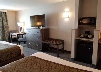 Best Western Plus Northwind Inn & Suites hotel thumbnail 6