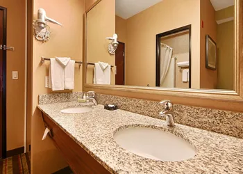 Best Western Wilsonville Inn & Suites hotel thumbnail 7