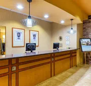 La Quinta Inn & Suites by Wyndham Vancouver hotel detail image 4