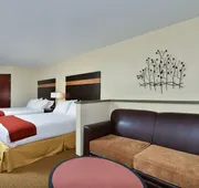 Holiday Inn Express Portland SE- Clackamas Area by IHG hotel detail image 3