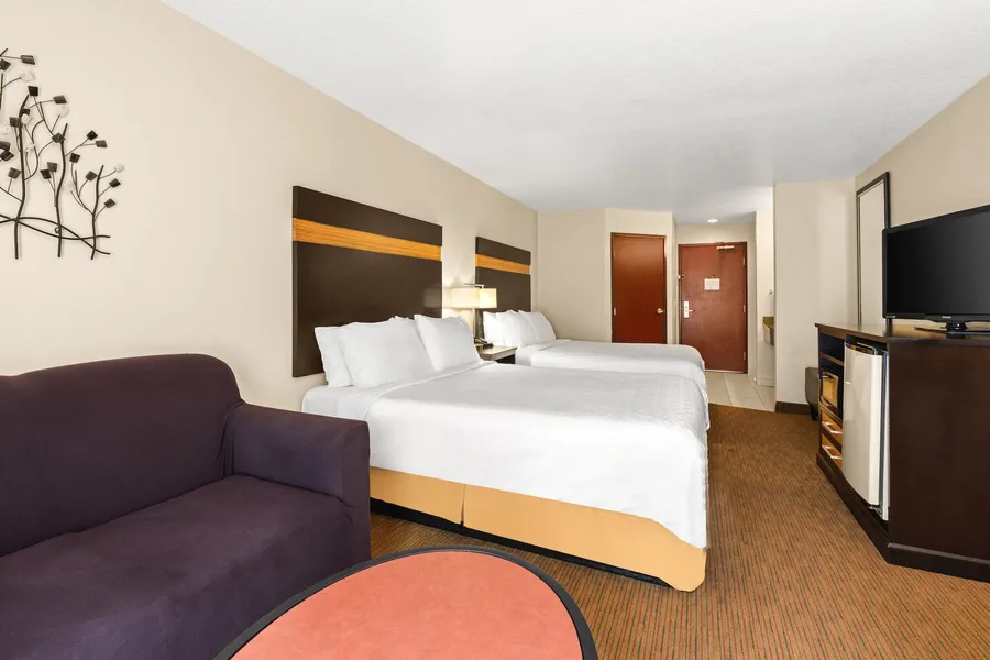 Holiday Inn Express Portland SE- Clackamas Area by IHG hotel detail image 6