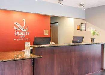 Quality Inn Downtown Convention Center hotel thumbnail 3