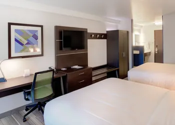 Holiday Inn Express Newberg - Wine Country by IHG hotel thumbnail 7